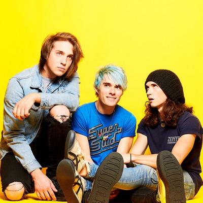 Waterparks、Blackbear