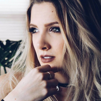 Addie Nicole资料,Addie Nicole最新歌曲,Addie NicoleMV视频,Addie Nicole音乐专辑,Addie Nicole好听的歌