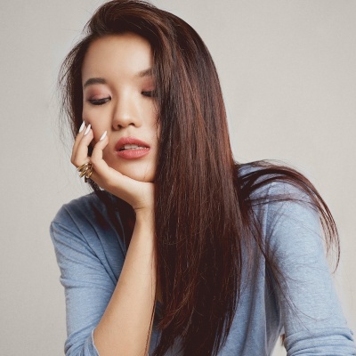 李艺玟Evan资料,李艺玟Evan最新歌曲,李艺玟EvanMV视频,李艺玟Evan音乐专辑,李艺玟Evan好听的歌