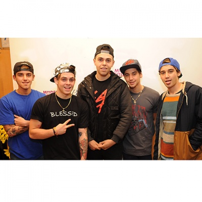 Janoskians资料,Janoskians最新歌曲,JanoskiansMV视频,Janoskians音乐专辑,Janoskians好听的歌