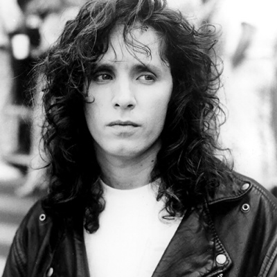 robbie nevil