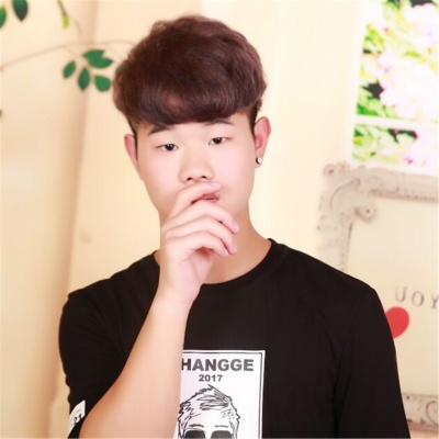 李欢资料,李欢最新歌曲,李欢MV视频,李欢音乐专辑,李欢好听的歌