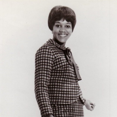 gloria jones