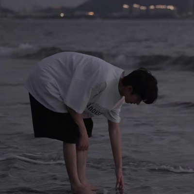王火火资料,王火火最新歌曲,王火火MV视频,王火火音乐专辑,王火火好听的歌