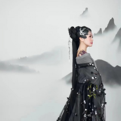 伊梦然资料,伊梦然最新歌曲,伊梦然MV视频,伊梦然音乐专辑,伊梦然好听的歌