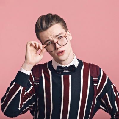 Mikolas Josef、Mark Neve