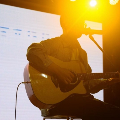 李中平资料,李中平最新歌曲,李中平MV视频,李中平音乐专辑,李中平好听的歌