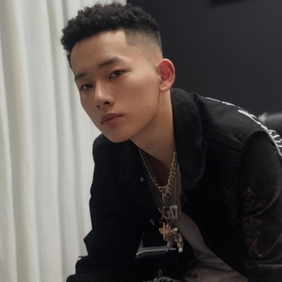 KillerBee资料,KillerBee最新歌曲,KillerBeeMV视频,KillerBee音乐专辑,KillerBee好听的歌