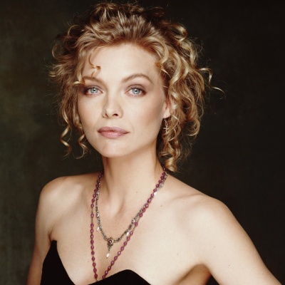 Michelle Pfeiffer、Sally Dworsky