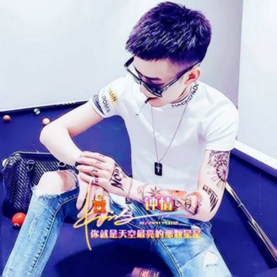钟情资料,钟情最新歌曲,钟情MV视频,钟情音乐专辑,钟情好听的歌