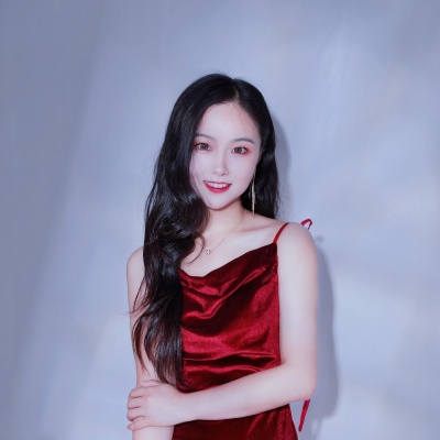 刘强、黄晓梅
