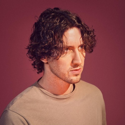 Dean Lewis