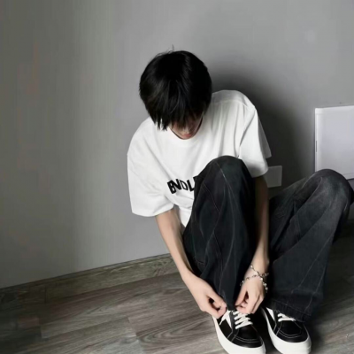 小枫资料,小枫最新歌曲,小枫MV视频,小枫音乐专辑,小枫好听的歌