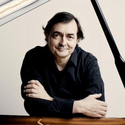 Pierre-Laurent Aimard资料,Pierre-Laurent Aimard最新歌曲,Pierre-Laurent AimardMV视频,Pierre-Laurent Aimard音乐专辑,Pierre-Laurent Aimard好听的歌