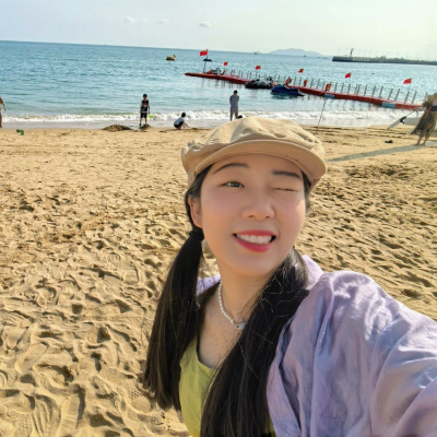 何蔼资料,何蔼最新歌曲,何蔼MV视频,何蔼音乐专辑,何蔼好听的歌