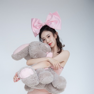 弹琴的妮妮子资料,弹琴的妮妮子最新歌曲,弹琴的妮妮子MV视频,弹琴的妮妮子音乐专辑,弹琴的妮妮子好听的歌