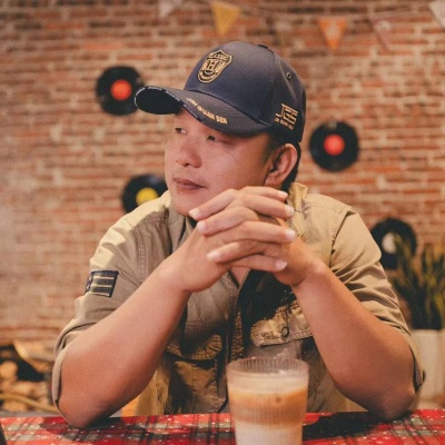李浩资料,李浩最新歌曲,李浩MV视频,李浩音乐专辑,李浩好听的歌