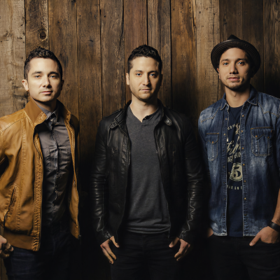 Boyce Avenue、Megan Nicole