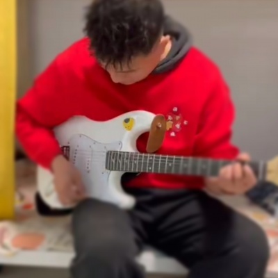 杨鲁鹏资料,杨鲁鹏最新歌曲,杨鲁鹏MV视频,杨鲁鹏音乐专辑,杨鲁鹏好听的歌