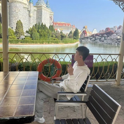 王彤资料,王彤最新歌曲,王彤MV视频,王彤音乐专辑,王彤好听的歌