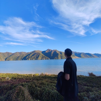 表哥资料,表哥最新歌曲,表哥MV视频,表哥音乐专辑,表哥好听的歌