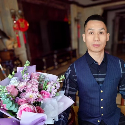 肖泽龙资料,肖泽龙最新歌曲,肖泽龙MV视频,肖泽龙音乐专辑,肖泽龙好听的歌