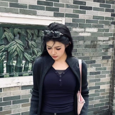 温柔多多资料,温柔多多最新歌曲,温柔多多MV视频,温柔多多音乐专辑,温柔多多好听的歌