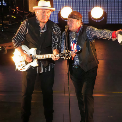 Eddie & David Brigati资料,Eddie & David Brigati最新歌曲,Eddie & David BrigatiMV视频,Eddie & David Brigati音乐专辑,Eddie & David Brigati好听的歌