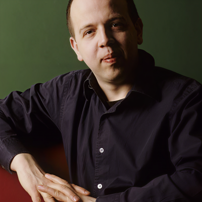 Huw Watkins资料,Huw Watkins最新歌曲,Huw WatkinsMV视频,Huw Watkins音乐专辑,Huw Watkins好听的歌