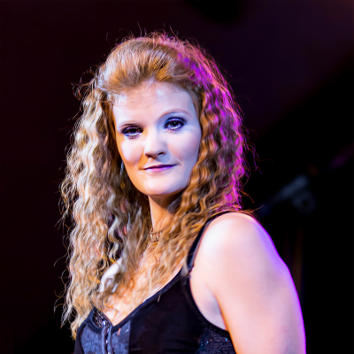 Hayley Griffiths资料,Hayley Griffiths最新歌曲,Hayley GriffithsMV视频,Hayley Griffiths音乐专辑,Hayley Griffiths好听的歌
