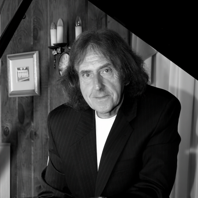 Stewart Dudley资料,Stewart Dudley最新歌曲,Stewart DudleyMV视频,Stewart Dudley音乐专辑,Stewart Dudley好听的歌