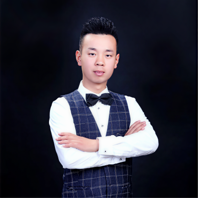贺明明