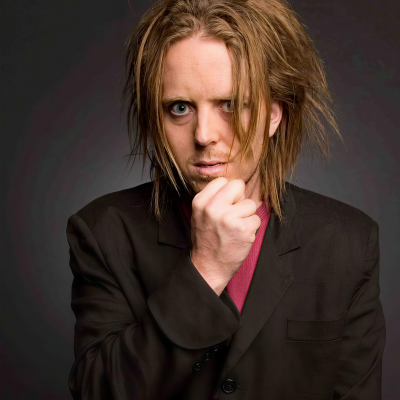 Tim Minchin、Briggs