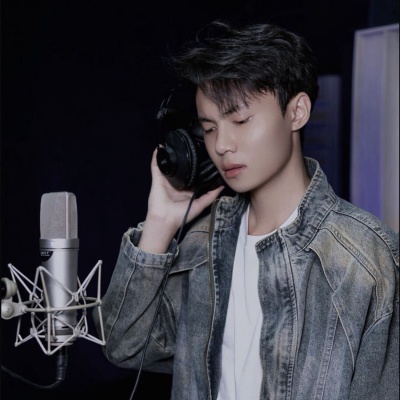 陈潇潇资料,陈潇潇最新歌曲,陈潇潇MV视频,陈潇潇音乐专辑,陈潇潇好听的歌