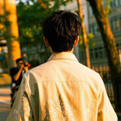 郭韦资料,郭韦最新歌曲,郭韦MV视频,郭韦音乐专辑,郭韦好听的歌