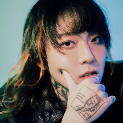 허성현 (Huh)、해쉬 스완