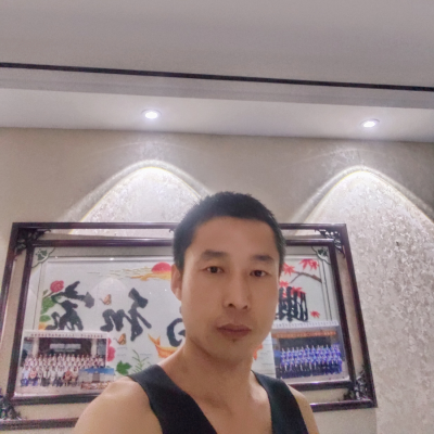 梁运超资料,梁运超最新歌曲,梁运超MV视频,梁运超音乐专辑,梁运超好听的歌