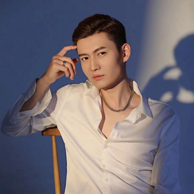 凌战资料,凌战最新歌曲,凌战MV视频,凌战音乐专辑,凌战好听的歌