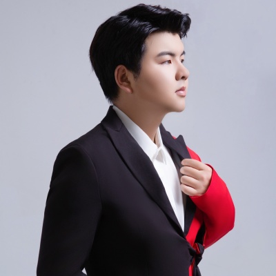 黄杰资料,黄杰最新歌曲,黄杰MV视频,黄杰音乐专辑,黄杰好听的歌