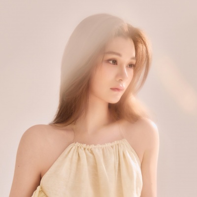 罗杨云子