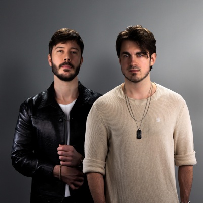 Vicetone、Pia Toscano