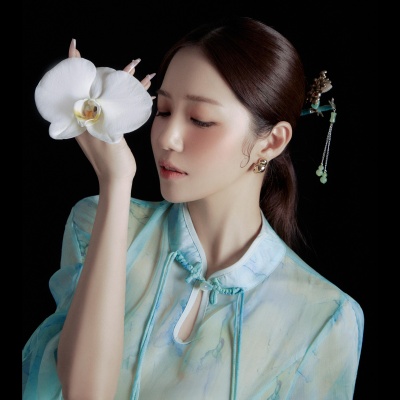정다경、朴昭妍