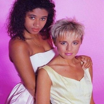 pepsi & shirlie