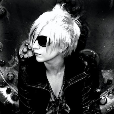 Susie Ledge资料,Susie Ledge最新歌曲,Susie LedgeMV视频,Susie Ledge音乐专辑,Susie Ledge好听的歌