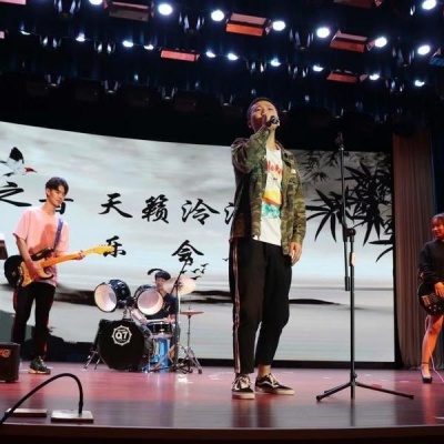于文的朝圣资料,于文的朝圣最新歌曲,于文的朝圣MV视频,于文的朝圣音乐专辑,于文的朝圣好听的歌