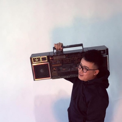 徐子信资料,徐子信最新歌曲,徐子信MV视频,徐子信音乐专辑,徐子信好听的歌