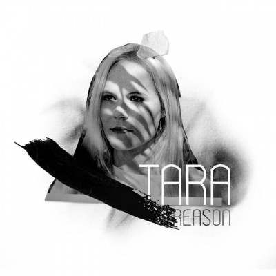Zeskullz、Tara Rautenbach
