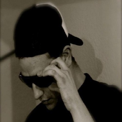 Lukas Freudenberger资料,Lukas Freudenberger最新歌曲,Lukas FreudenbergerMV视频,Lukas Freudenberger音乐专辑,Lukas Freudenberger好听的歌