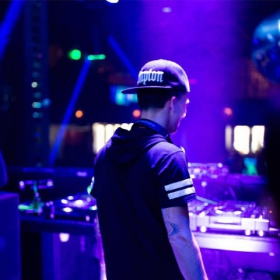 Tommy Capretto资料,Tommy Capretto最新歌曲,Tommy CaprettoMV视频,Tommy Capretto音乐专辑,Tommy Capretto好听的歌