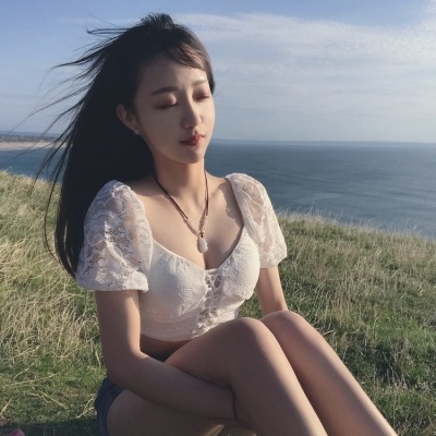 Ako资料,Ako最新歌曲,AkoMV视频,Ako音乐专辑,Ako好听的歌